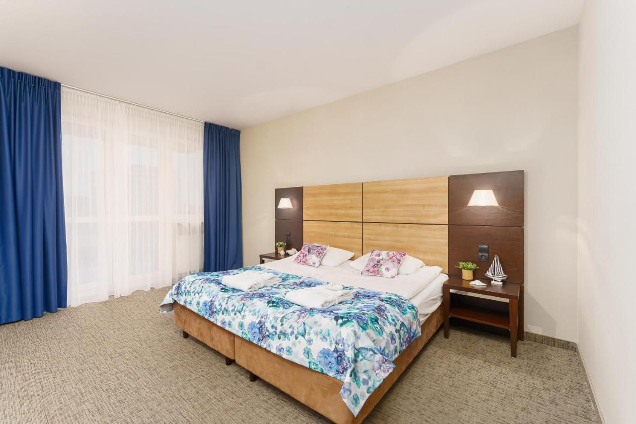 Apartamenty Prywatne W Hotelu Przy Plazy Diva Kołobrzeg Esterno foto